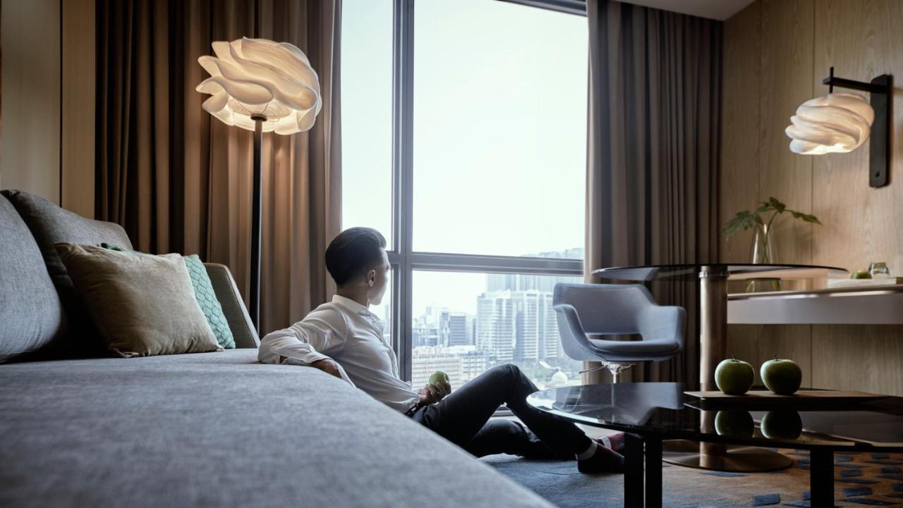 Amari Kuala Lumpur Ξενοδοχείο Εξωτερικό φωτογραφία A guest room at the hotel
