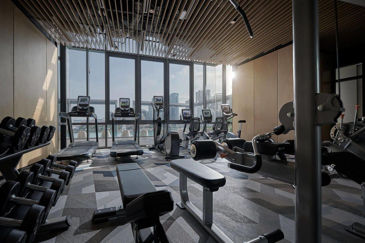 Amari Kuala Lumpur Ξενοδοχείο Εξωτερικό φωτογραφία The gym at the hotel
